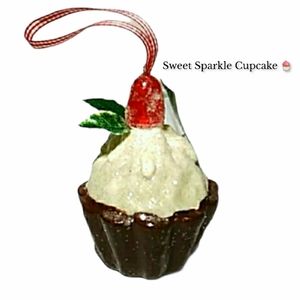 Sparkling Cupcake Home Decor Ornament